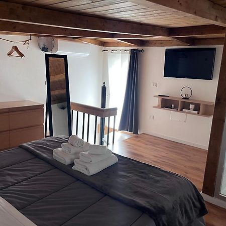 Davis Home Brindisi Eksteriør billede